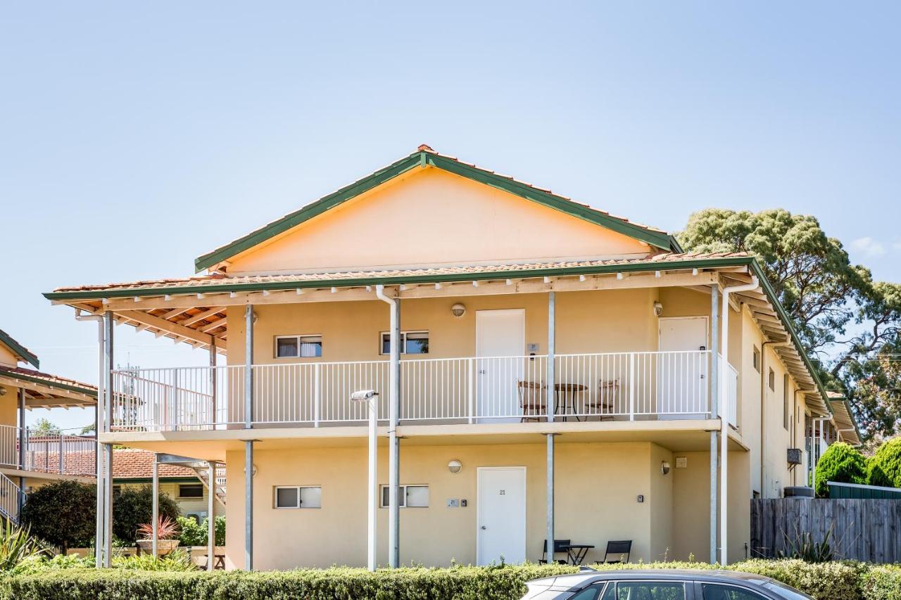 Em Apartments Margaret River Exterior photo